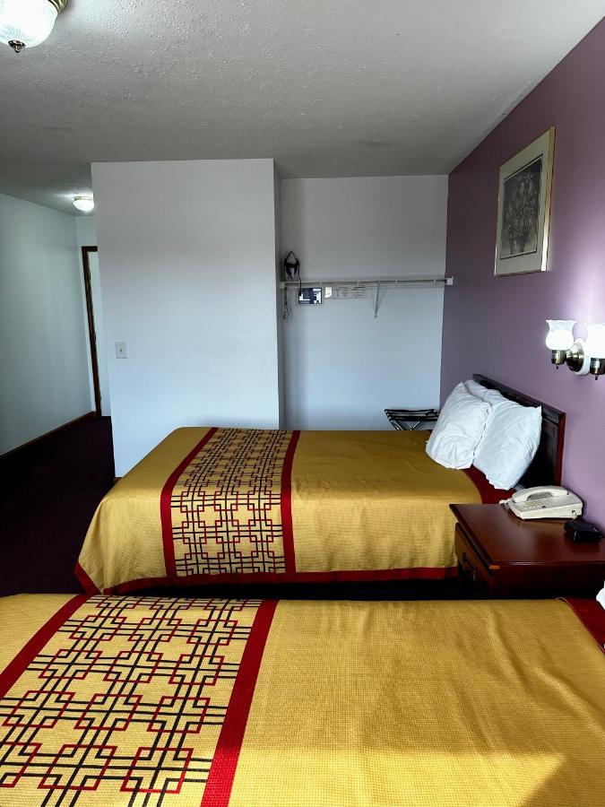 Attica Inn Exteriér fotografie