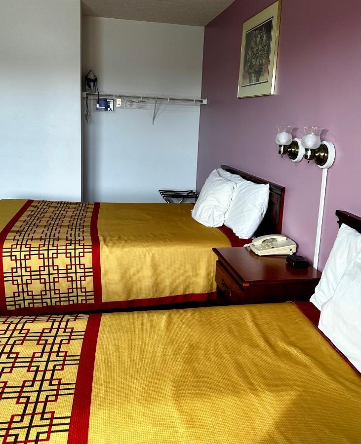 Attica Inn Exteriér fotografie